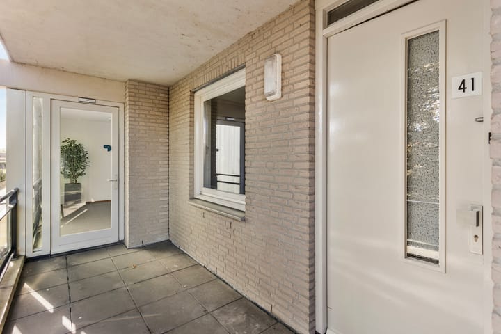 Foto 8 van Anna van Burenstraat 41