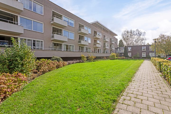 Foto 9 van Anna van Burenstraat 41