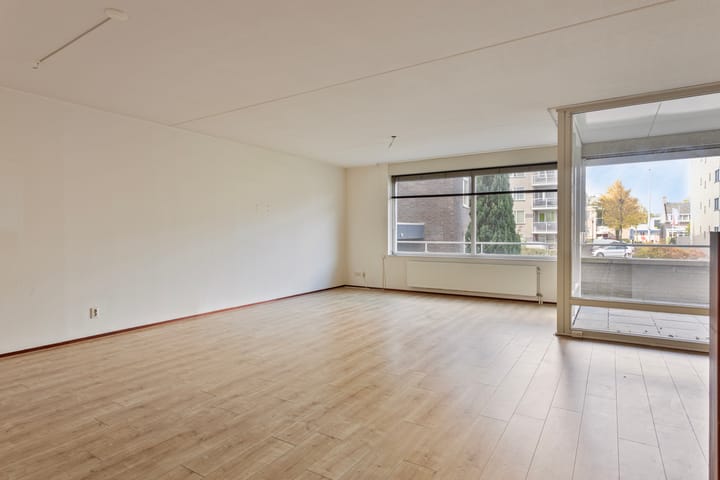 Foto 12 van Anna van Burenstraat 41