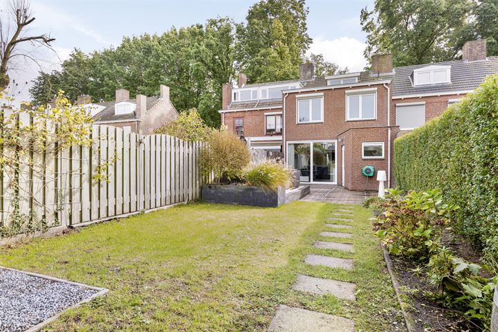 View photo 48 of Ringbaan-Zuid 131