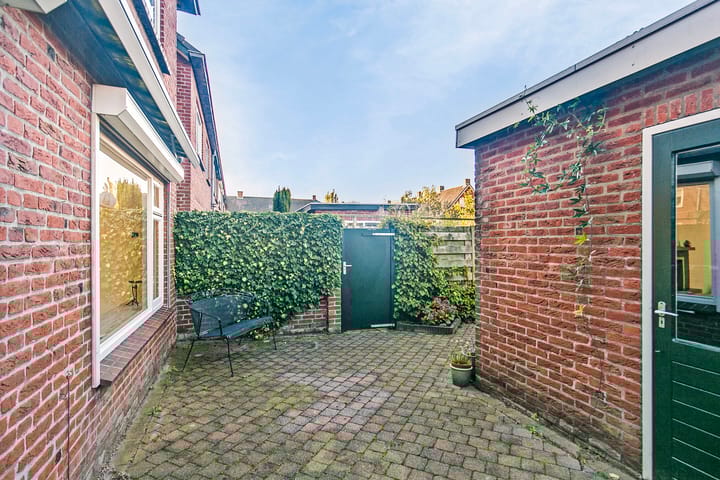 Foto 4 van Hobbemastraat 11