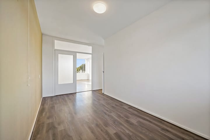 Foto 9 van Prins Hendrikplein 75