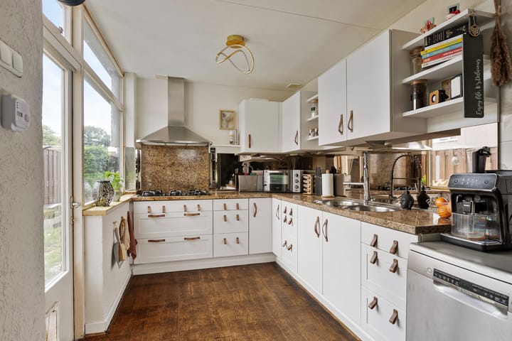 Foto 4 van Baroniestraat 9