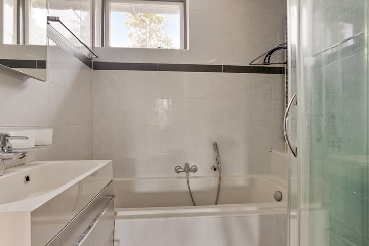 Foto 15 van Baroniestraat 9