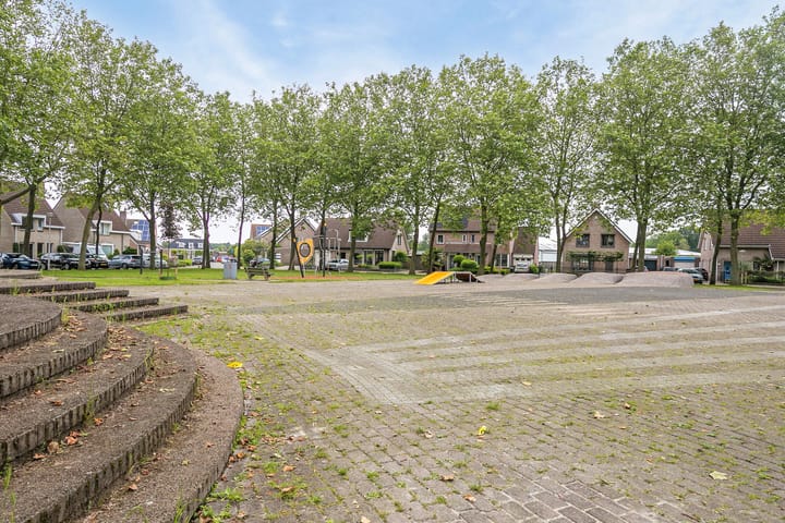 Foto 24 van Baroniestraat 9