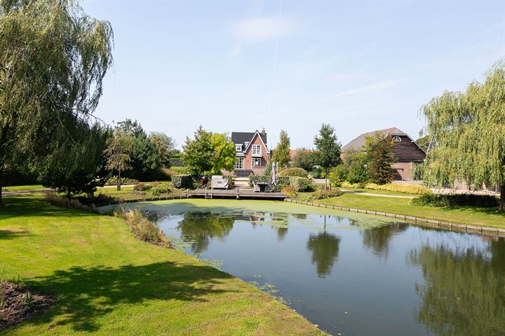 View photo 30 of Pruimendijk 348