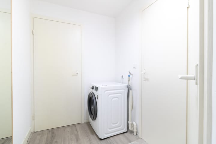 Photo 16 of Lange Singelstraat 105-C