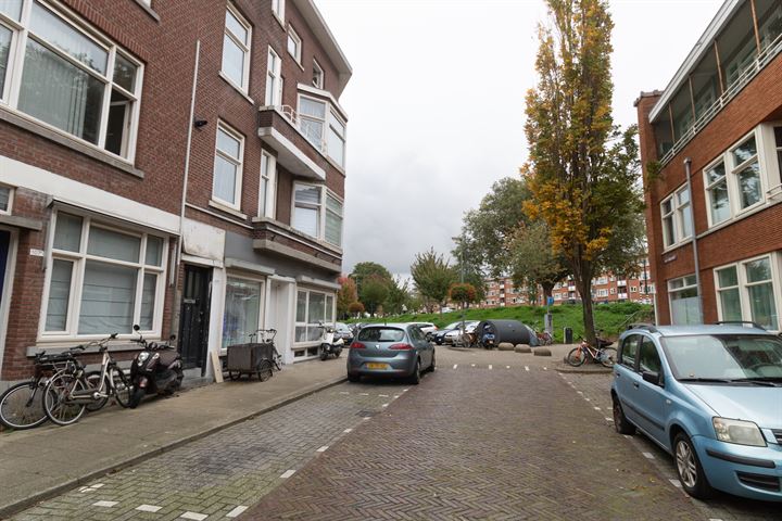 View photo 32 of Lange Singelstraat 105-C