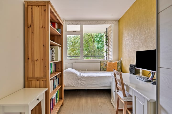 Foto 33 van Jan Luykenlaan 252