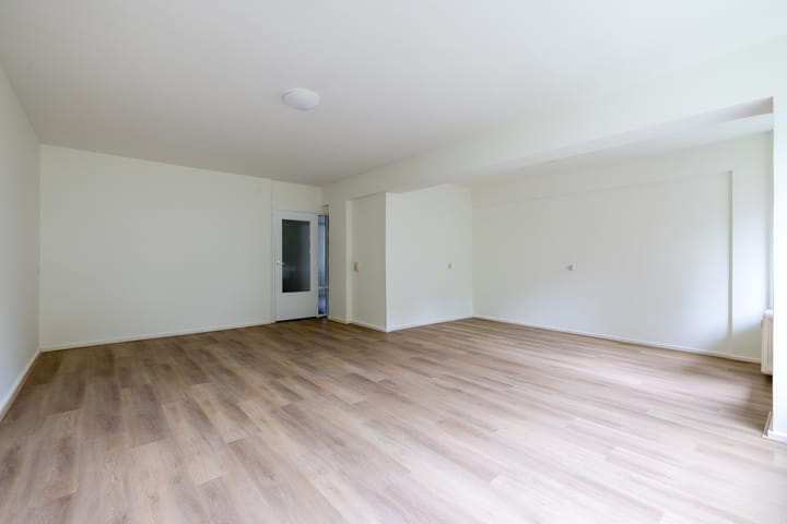 Photo 7 of Cordell Hullplaats 305