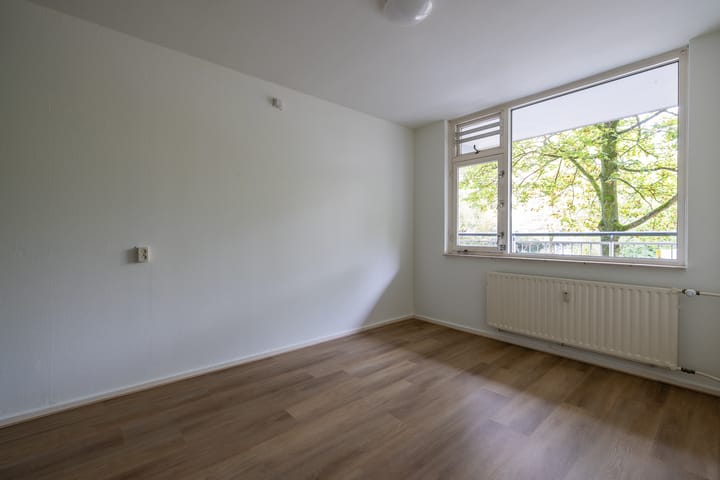 Photo 13 of Cordell Hullplaats 305