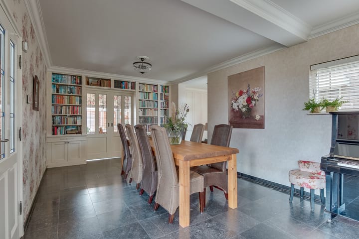 Foto 16 van Jan Luikenstraat 2