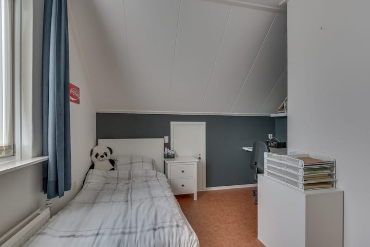 Foto 37 van Jan Luikenstraat 2