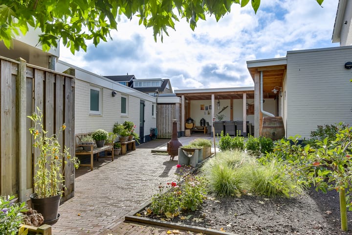 Foto 46 van Jan Luikenstraat 2