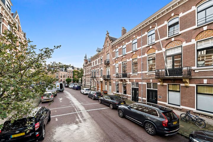 View photo 3 of 1e Sweelinckstraat 50