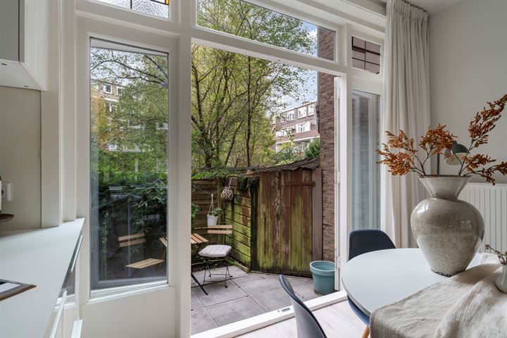 Bekijk foto 18 van Geertsemastraat 4-B