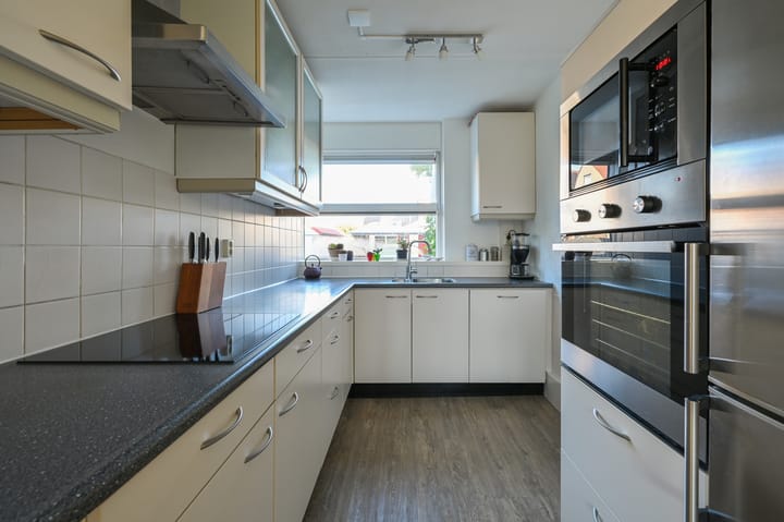 Foto 12 van Heggeroos 27