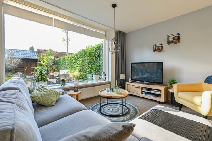 Foto 5 van Heggeroos 27