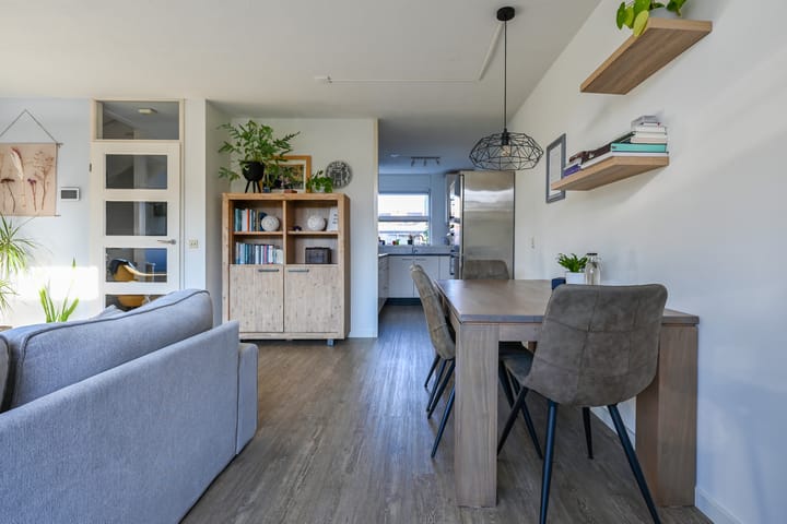 Foto 7 van Heggeroos 27