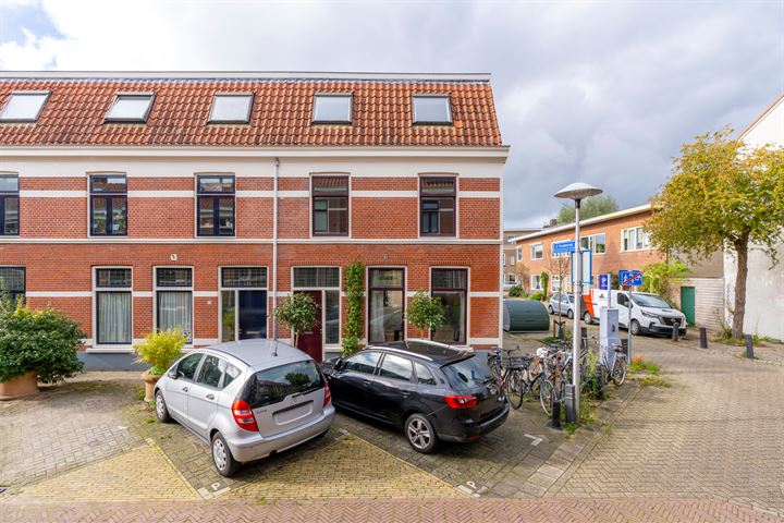 Bekijk foto 1 van Lombokstraat 23