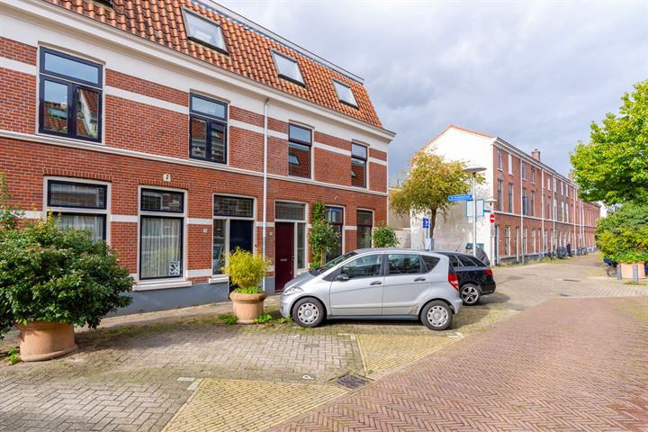 Bekijk foto 5 van Lombokstraat 23