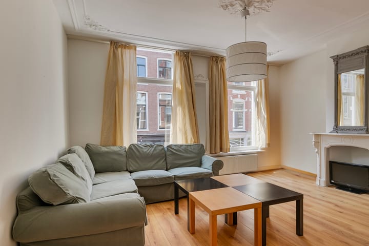 Photo 1 of Denneweg 21