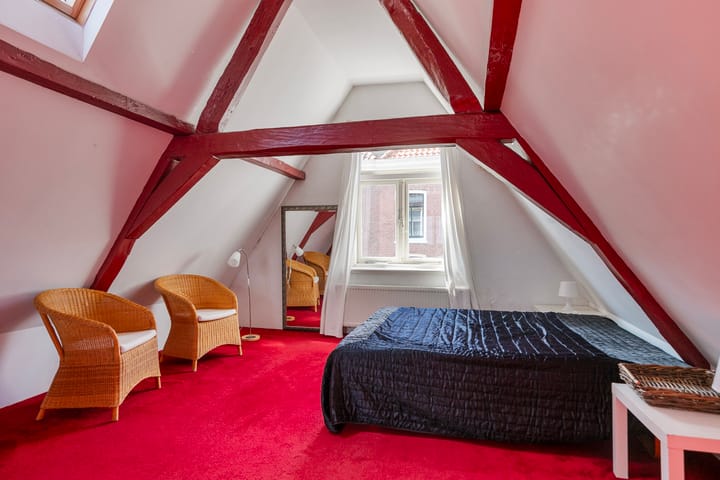 Photo 18 of Denneweg 21