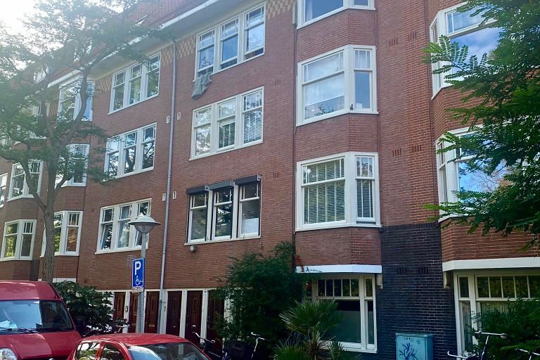 Bekijk foto 4 van Jekerstraat 71-H