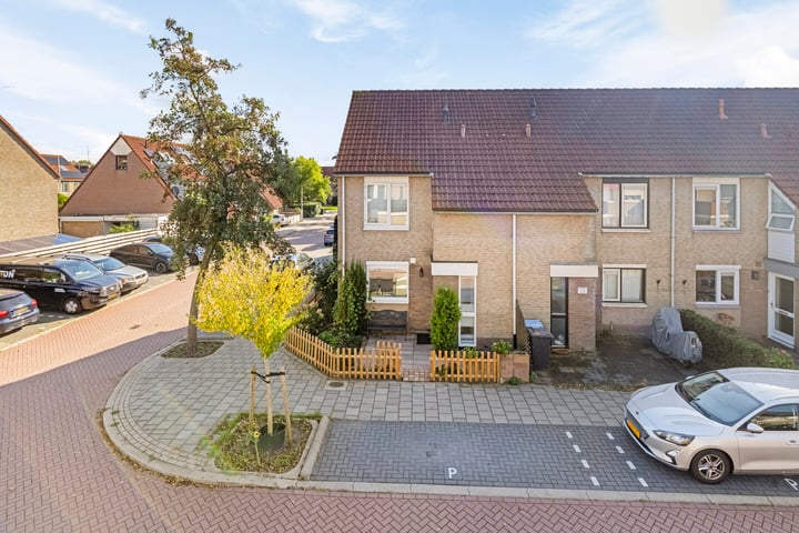 View photo 53 of Bennebroekstraat 71