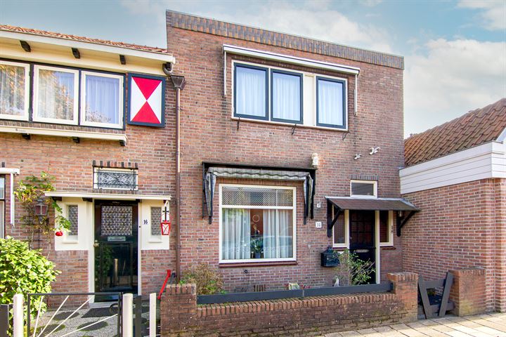 Bekijk foto 1 van Lombokstraat 14