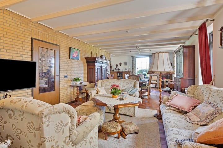 Photo 5 of Mgr Aertsstraat 52