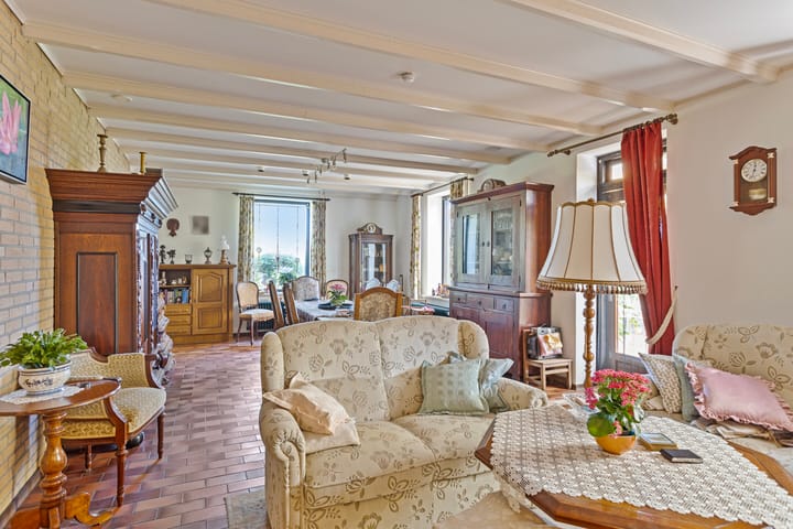 Photo 7 of Mgr Aertsstraat 52