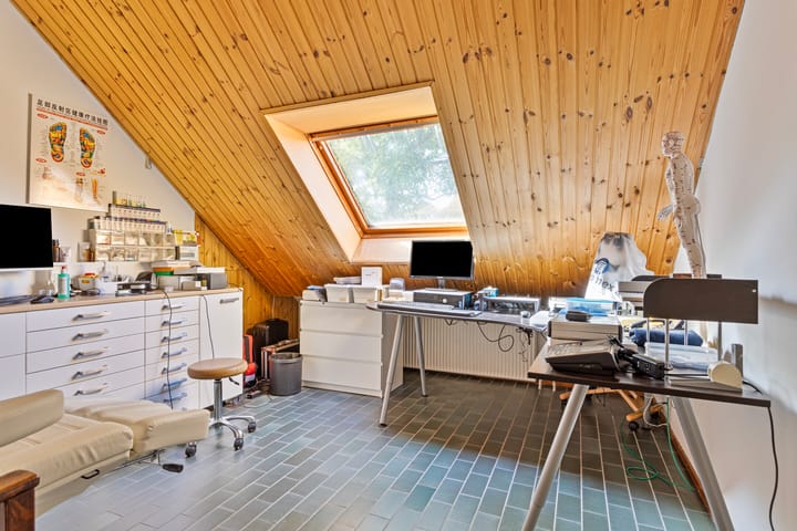 Photo 18 of Mgr Aertsstraat 52