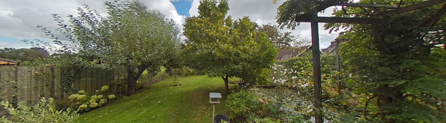 Bekijk 360° foto van achtertuin van Veerseweg 35