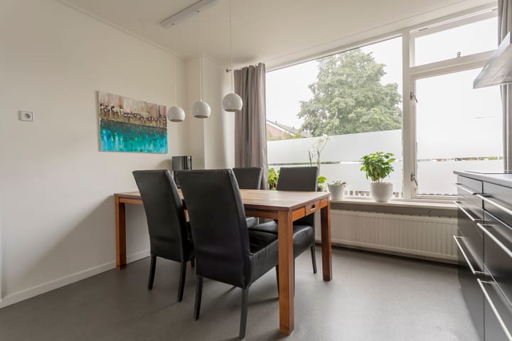 Foto 10 van Mendelssohnstraat 22