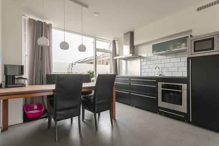 Foto 11 van Mendelssohnstraat 22