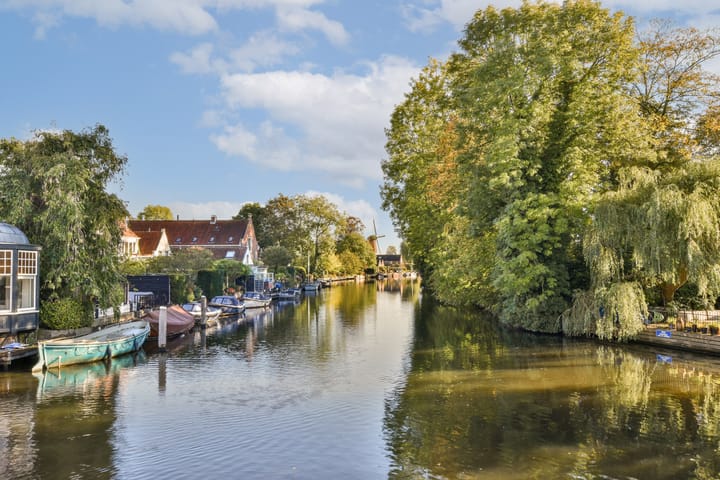 Foto 28 van Van Lyndenlaan 6