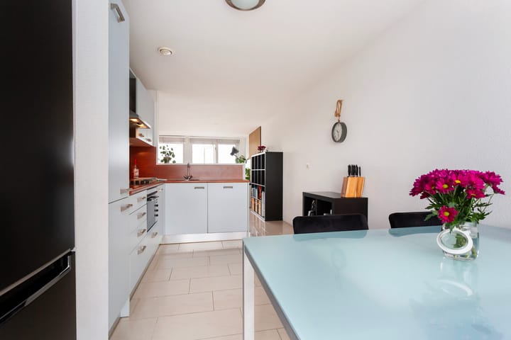 Foto 11 van Cor Kieboomplein 196