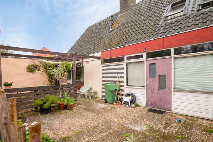 Foto 11 van Kerkhofstraat 1