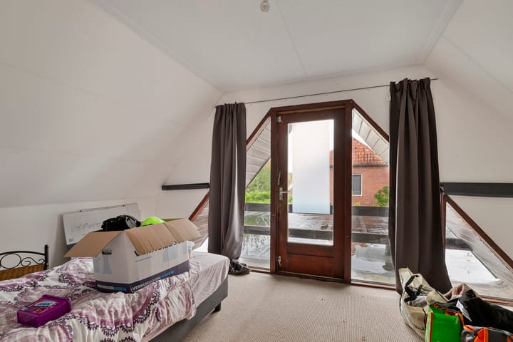 Foto 31 van Kerkhofstraat 1