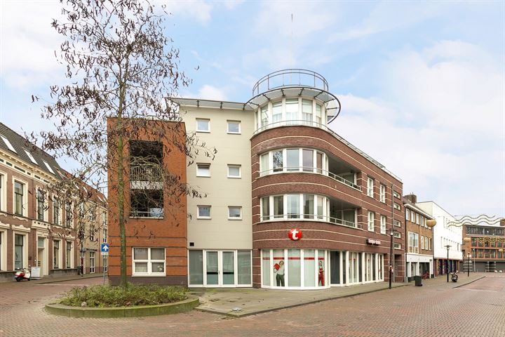 Bekijk foto van Damstraat 42