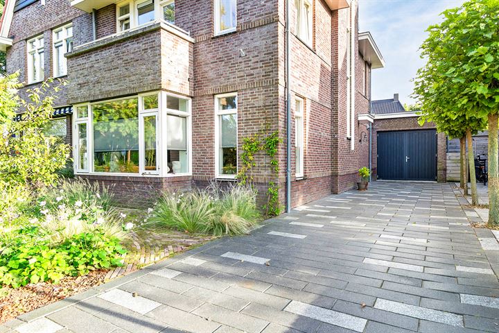 Bekijk foto 4 van Robert Johnsonstraat 41