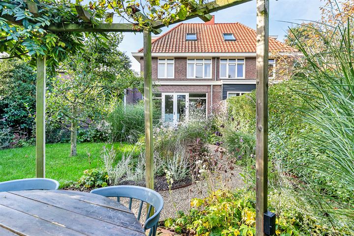 View photo 38 of Robert Johnsonstraat 41