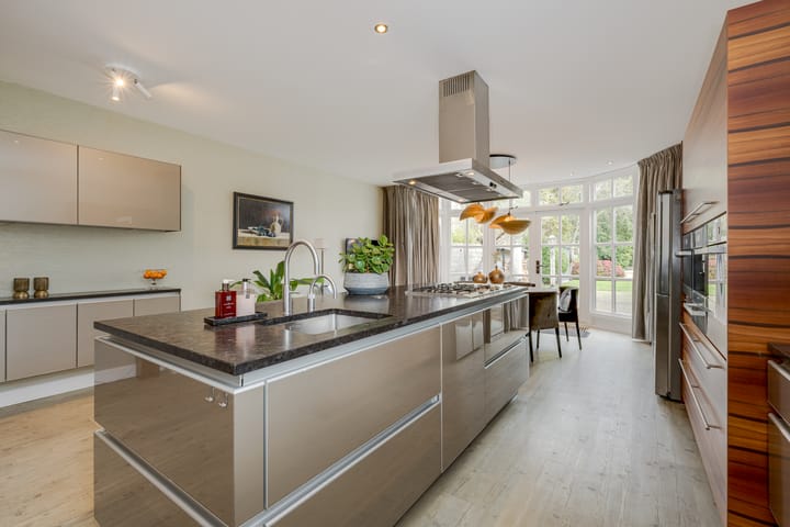 Photo 19 of Valkenburgseweg 17