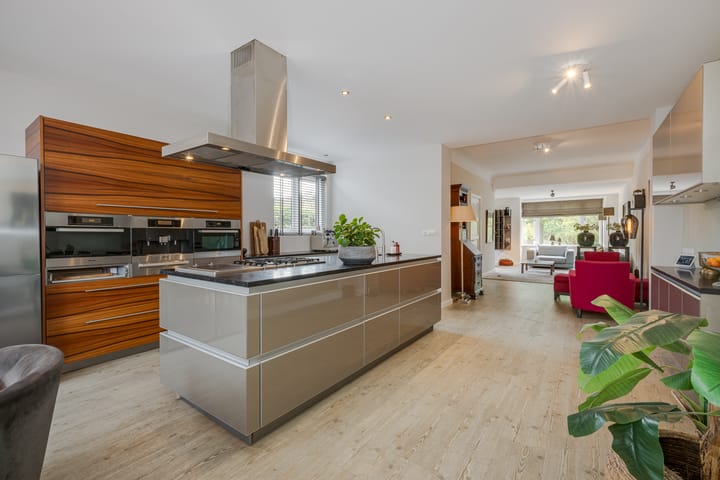 Photo 21 of Valkenburgseweg 17