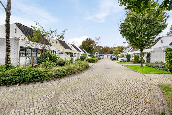 Foto 50 van Sparrerode 10