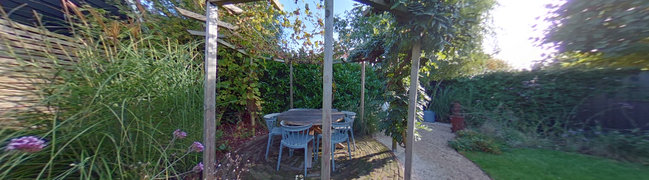 View 360° photo of Achtertuin of Robert Johnsonstraat 41