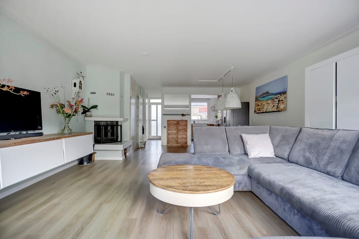 Foto 12 van Aristotelestuin 19