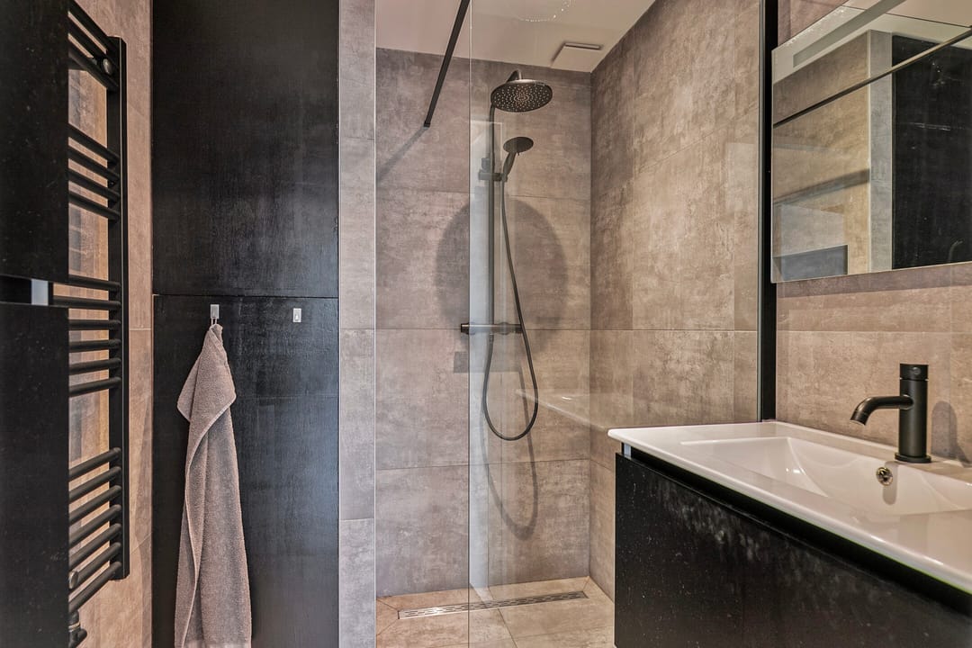 Photo 2 of Burgemeester van Alphenstraat 59-F10