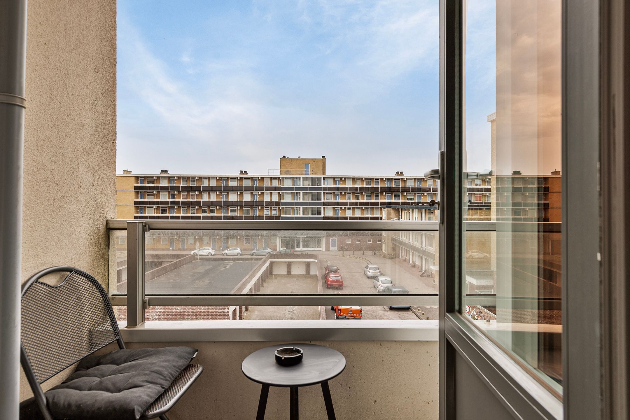 Photo 24 of Burgemeester van Alphenstraat 59-F10